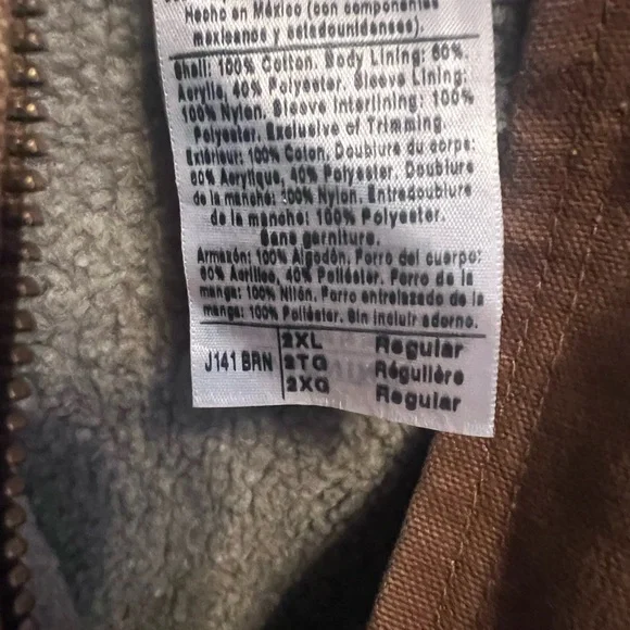 Carhartt jacket - Picture 2 of 2